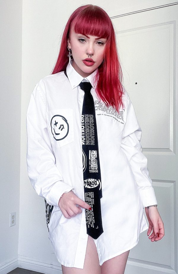 Distortion Tie Online now
